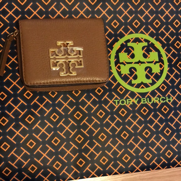 Tory Burch Mini wallet(brown) - Picture 3 of 10